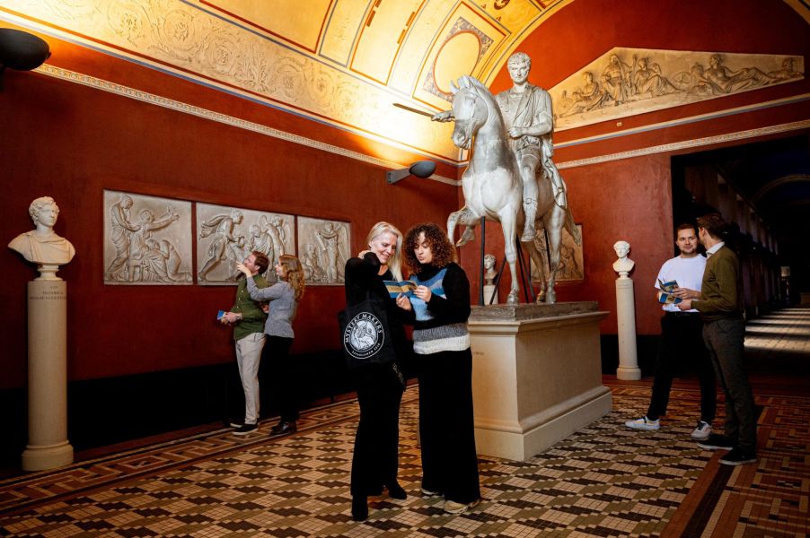 Thorvaldsens Museum Mystery Hunt